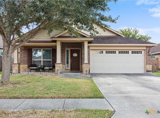 225 Terravista Trl, Victoria, TX 77904