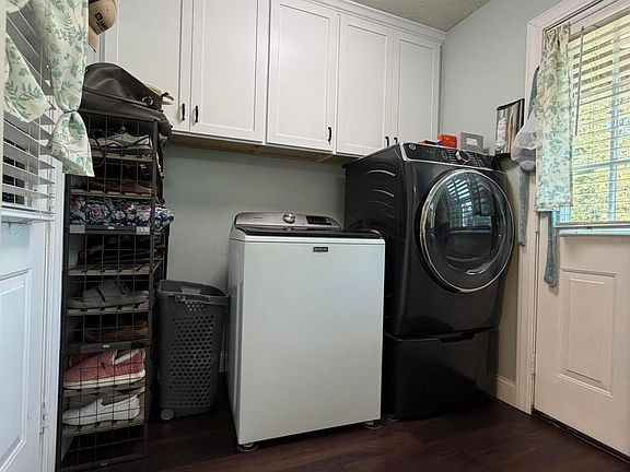 4th image of 1005 Varmintrace Rd