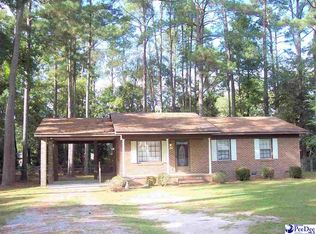 422 N Lee Cir, Dillon, SC 29536