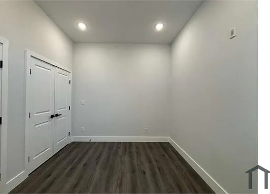 1515 W Dauphin St #12 — Photo 10