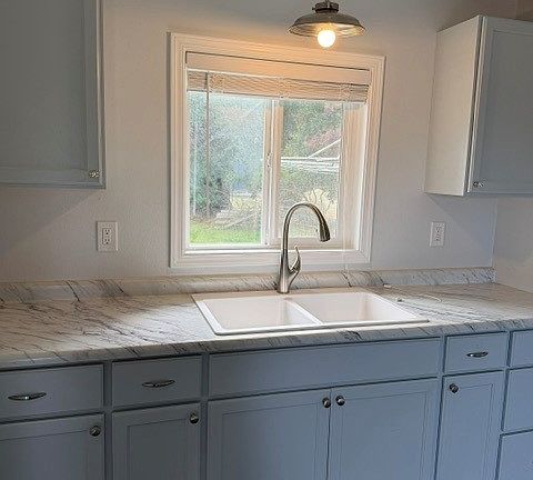 3rd image of 241 Bay View St