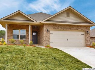 137 Clydesdale Ln, Harvest, AL 35749