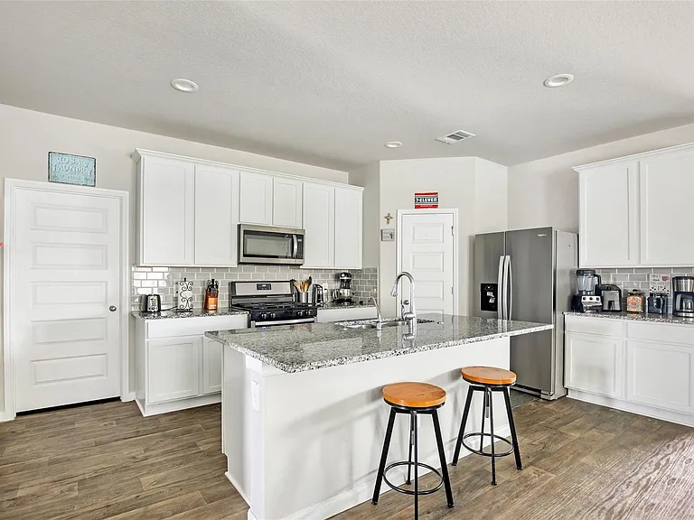 3427 Parker Trace Dr — Photo 9