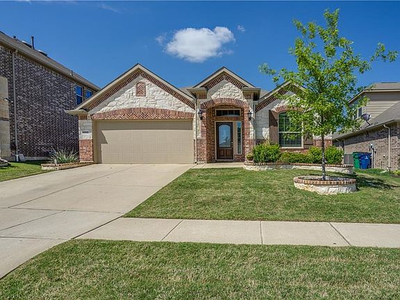 3rd image of 12108 Buffalo Gap Dr