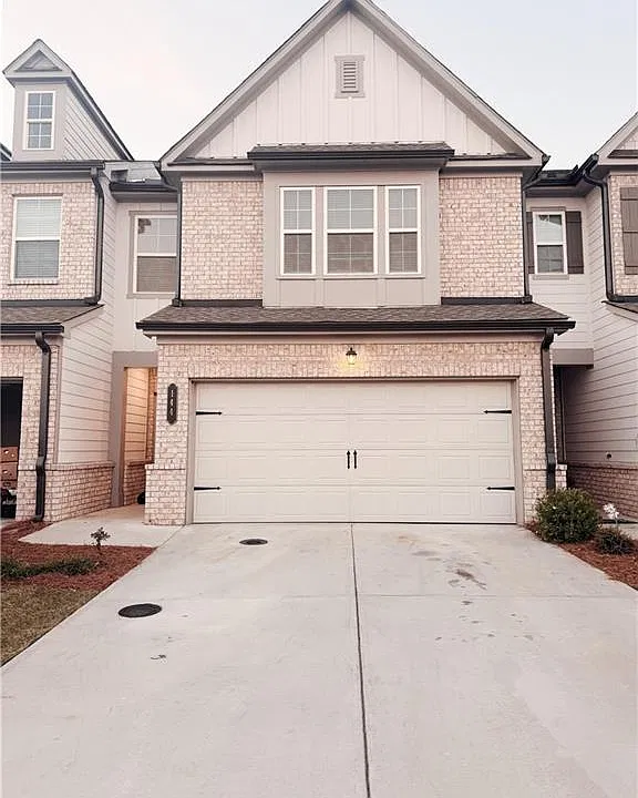 144 Vision St