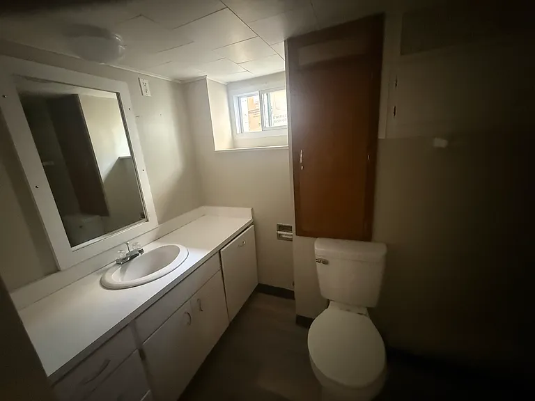 227 Franklin St #1 — Photo 4