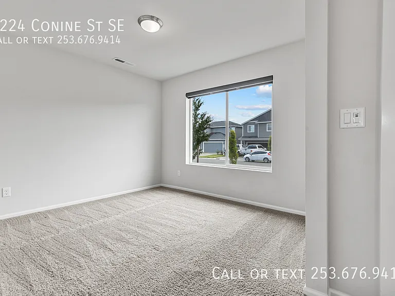 9224 Conine St SE — Photo 14