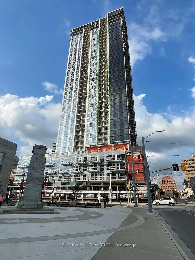 2 bed, $1,800 — Photo 2