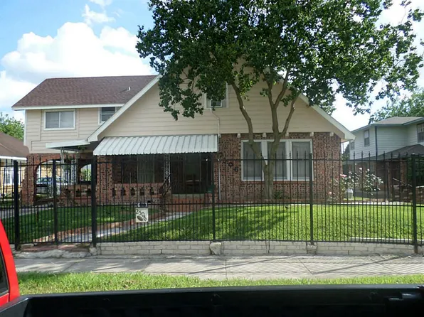 2506 Wheeler St, Houston, TX 77004
