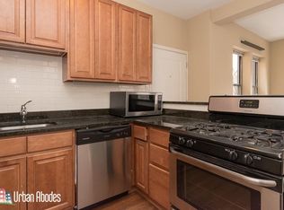 920 W Cullom Ave #UA2F, Chicago, IL 60613