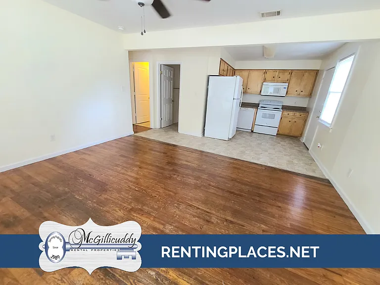 1210 Holden Dr — Photo 4