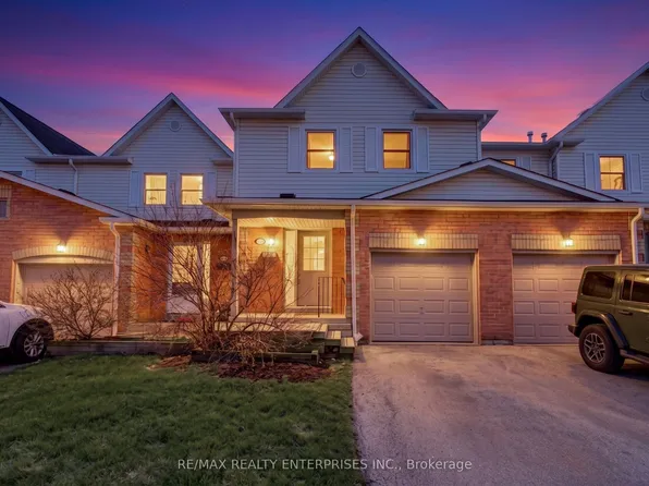 2355 5th Line W #63, Mississauga, ON L5K 2M8