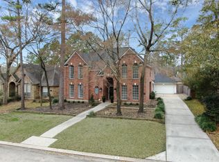 31 E Amberglow Cir, Spring, TX 77381