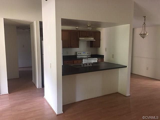 2nd image of 6901 Able Rd