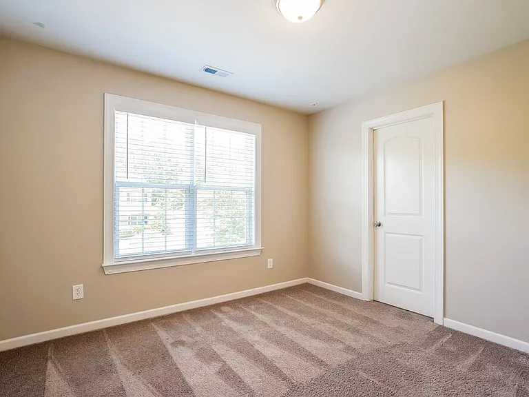 1220 Crendall Way — Photo 15