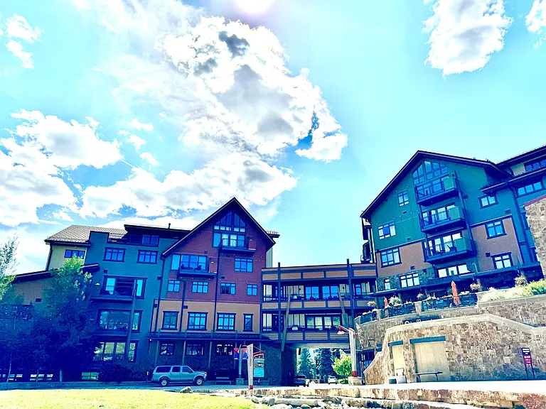 2250 Apres Ski Way — Photo 23
