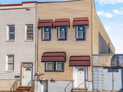 1131 E Tremont Ave, Bronx, NY, 10460
