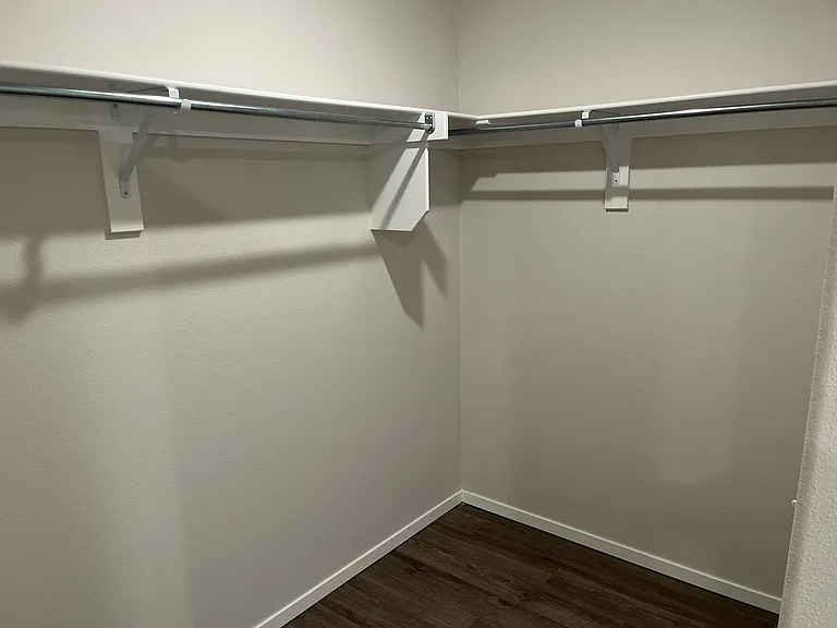 3313 E Jacob Ln — Photo 13
