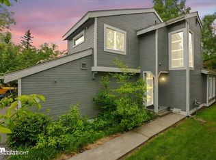 6508 Cimarron Cir, Anchorage, AK 99504