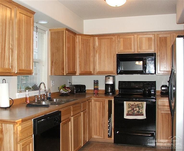 2nd image of 61092 Borden Dr