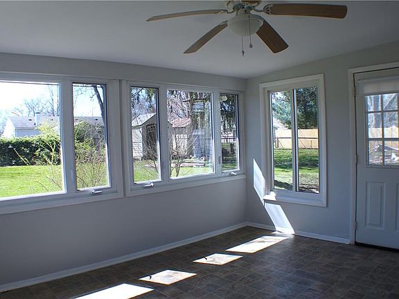 3rd image of 8843 Manorford Dr