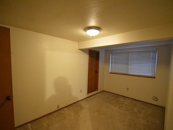 3rd image of 2303 Franklin Ave E APT 3