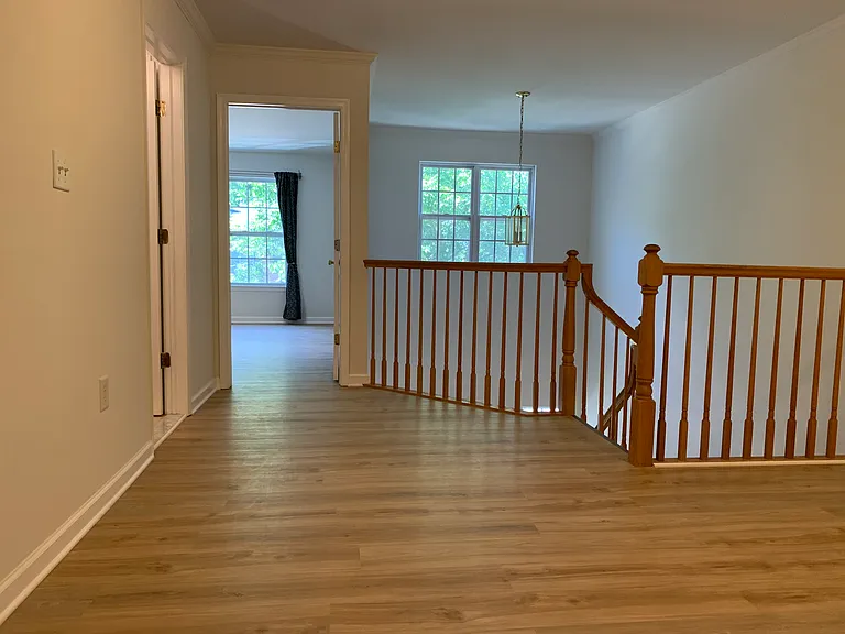 47 Hoover Ave — Photo 8