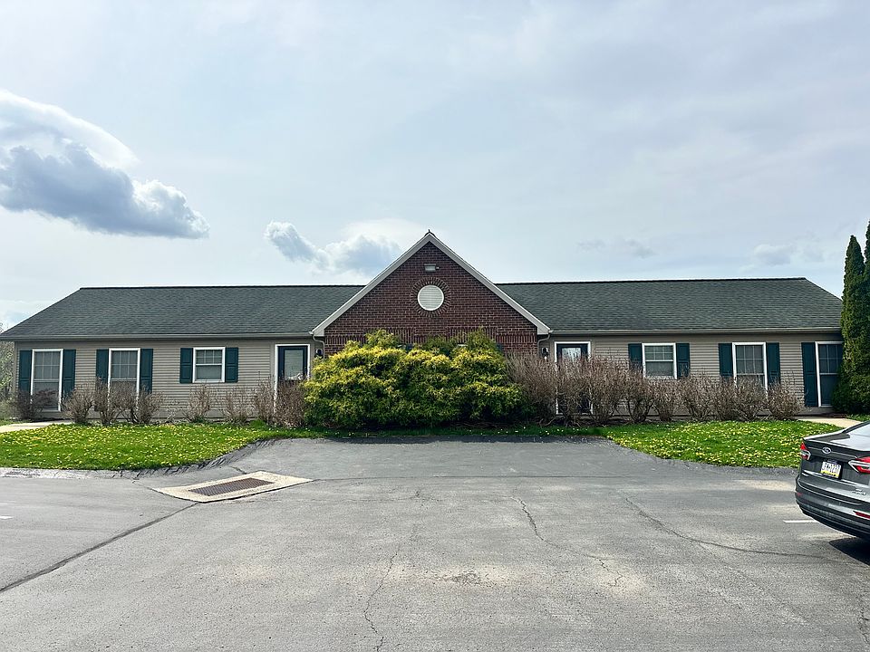 1st image of 276 Kelly Blvd