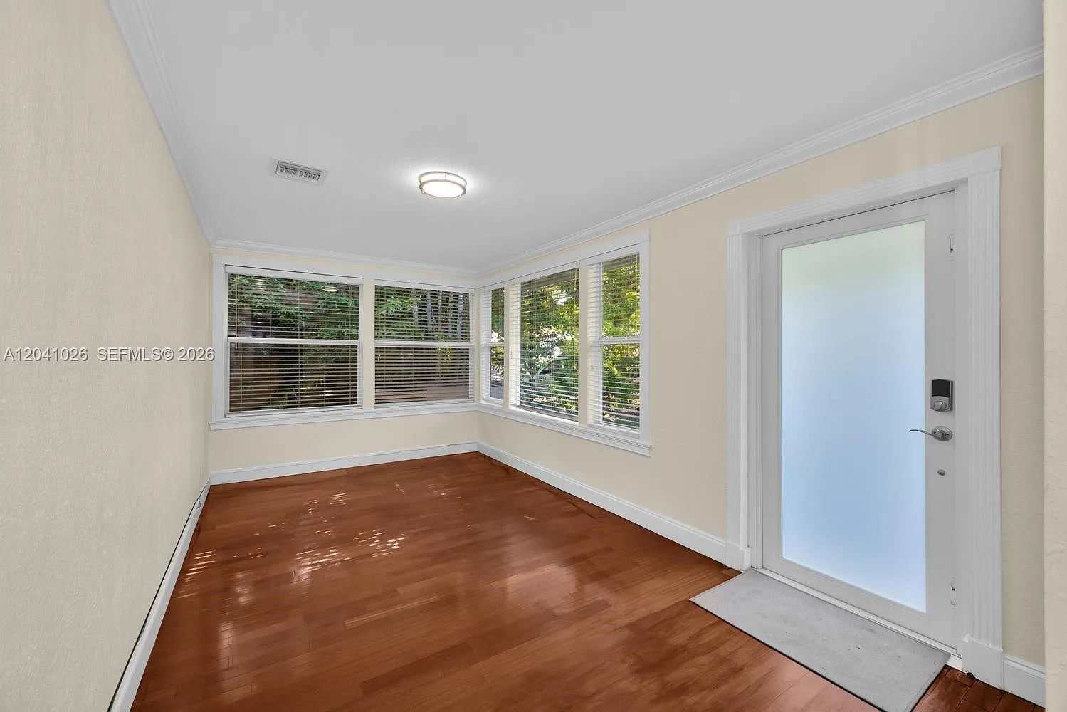 Coral Gables Granada Sec — Photo 2