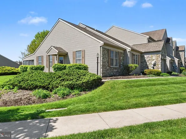 1928 Limestone Dr, Hummelstown, PA 17036
