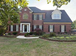 639 Wigeon Dr, Greensboro, NC 27455