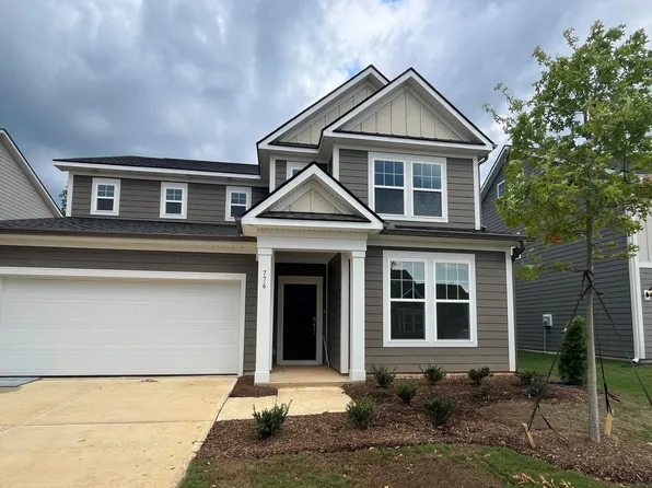 776 Old Station Pointe, Angier, NC 27501