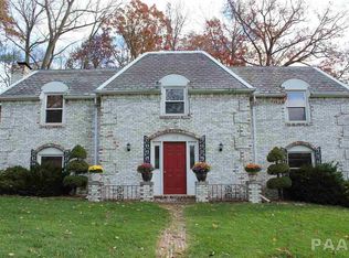 126 Terrace Ln, East Peoria, IL 61611