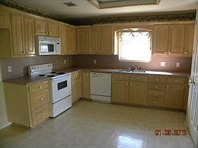 2nd image of 111 Red Oak Rd