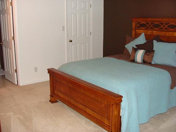 3rd image of 5105 W Sweet River Way