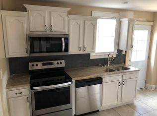 1328 13th St, Huntington, WV 25701