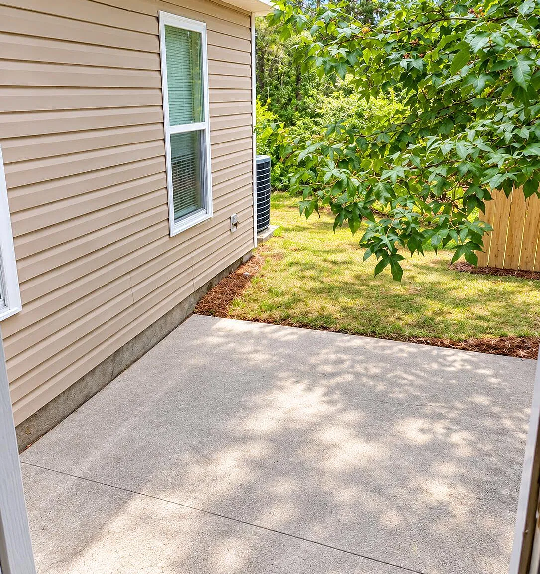 3 bed, 2.0 bath, $1,600 — Photo 3