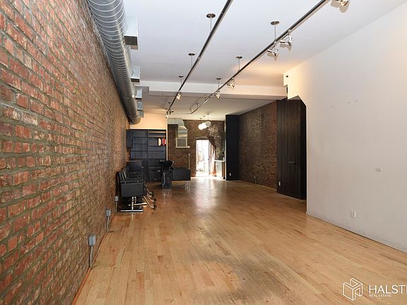 5th image of 666 Franklin Ave