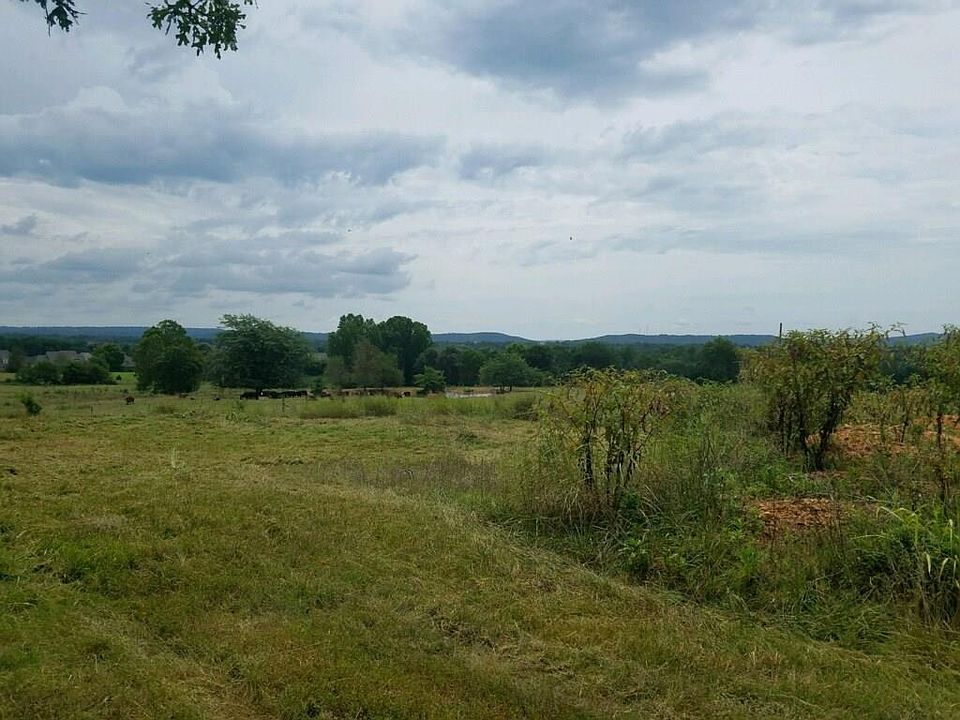 2nd image of 2648 N Adams Rd #707