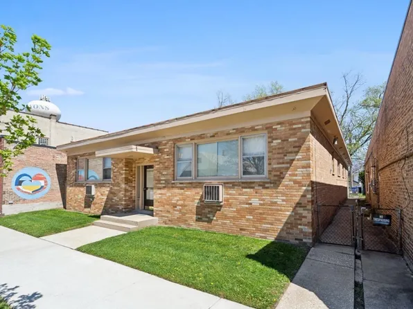 4117 Joliet Ave APT B, Lyons, IL 60534