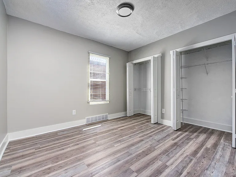 2485 W 7th St #4 — Photo 16