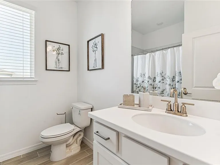 11801 Venetian Lagoon Dr — Photo 28