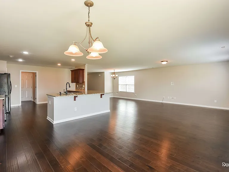 120 Winstead Cir — Photo 6