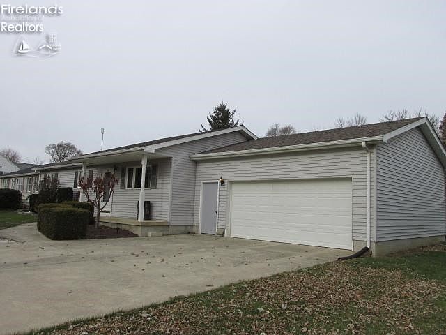 1st image of 56 Huss St