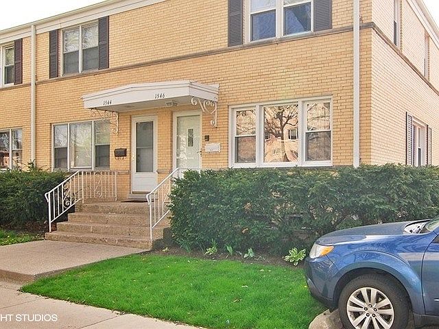 1st image of 1546 Forest Ave
