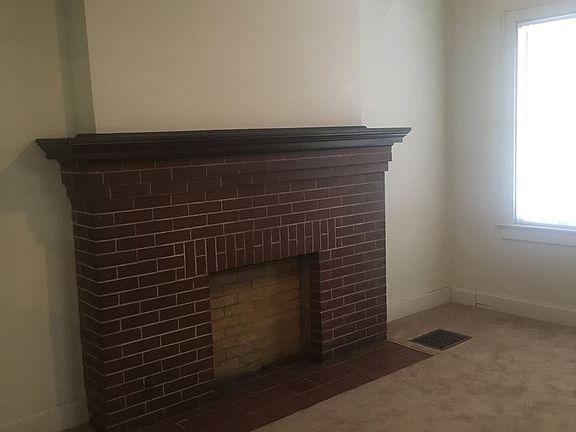 2nd image of 1121 E 18th Ave