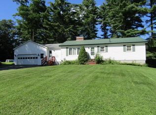 351 Maple St, Farmingdale, ME 04344