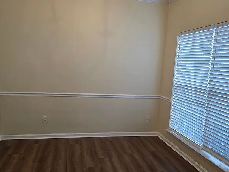 213 Shenandoah Dr — Photo 12