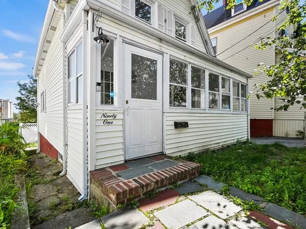 91 Heath St, Somerville, MA 02145