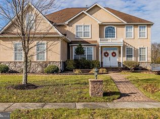 1822 Stallion Ct, Williamstown, NJ 08094